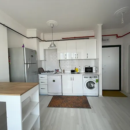 Apartment Levent Metro & Mall Access Istanbul