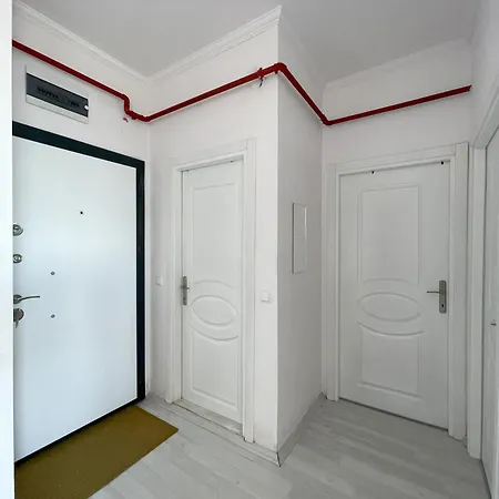 Apartment Levent Metro & Mall Access